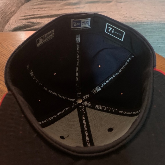 Atlanta Braves fitted hat - Picture 3 of 3